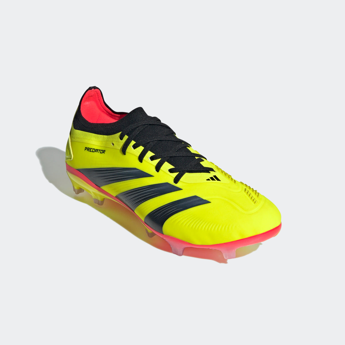 Predator Pro FG – Planète Foot