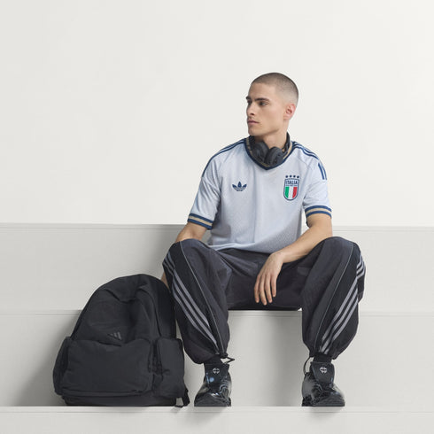 Italy 26 Men's Away Authentic Jersey - Planète Foot