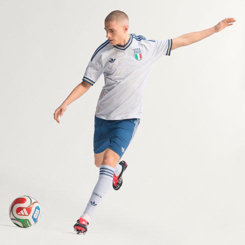 Italy 26 Men's Away Authentic Jersey - Planète Foot