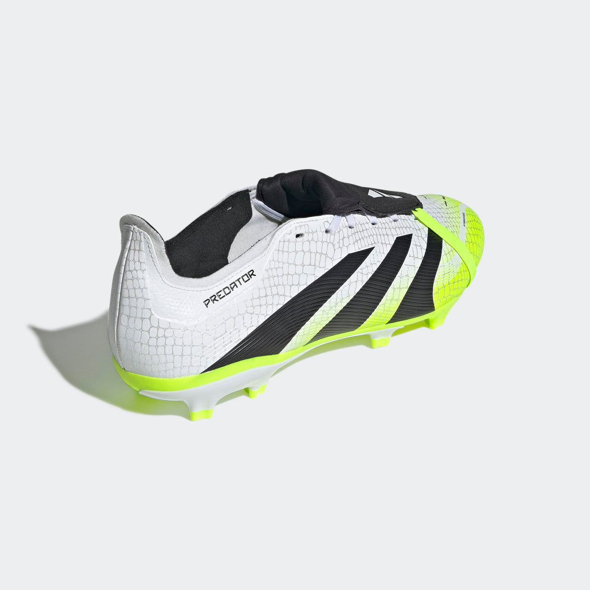 Chaussures De Football Adidas Predator Elite FG Taille 8.5 - Crampons Multi-Sol - Occasion