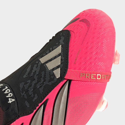 Predator Elite Fold-Over Tongue FG