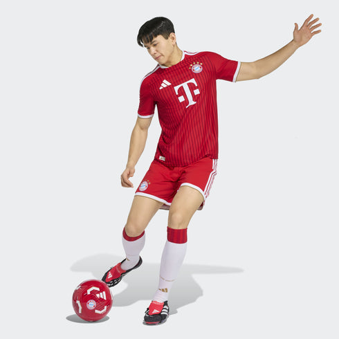 FC Bayern 26/27 Men's Home Authentic Jersey - Planète Foot