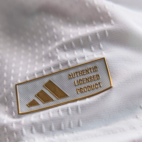 Real Madrid 26/27 Men's Authentic Home Jersey - Planète Foot