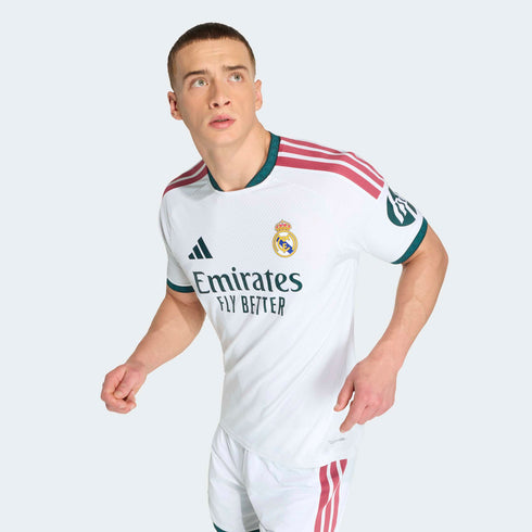 Real Madrid 26/27 Men's Authentic Home Jersey - Planète Foot