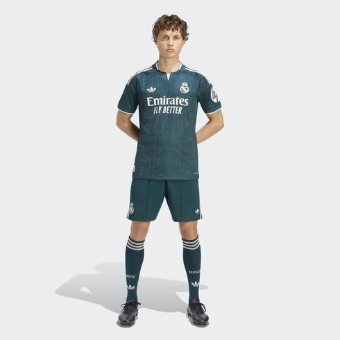 Real Madrid 26/27 Men's Authentic Away Jersey - Planète Foot