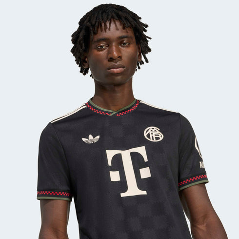FC Bayern 2025/26 Men's Third Jersey