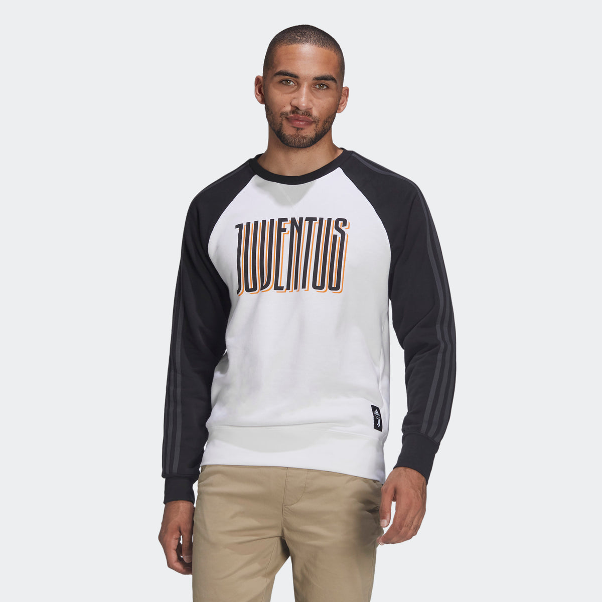 Juventus Men s Graphic Crew Sweatshirt Plan te Foot