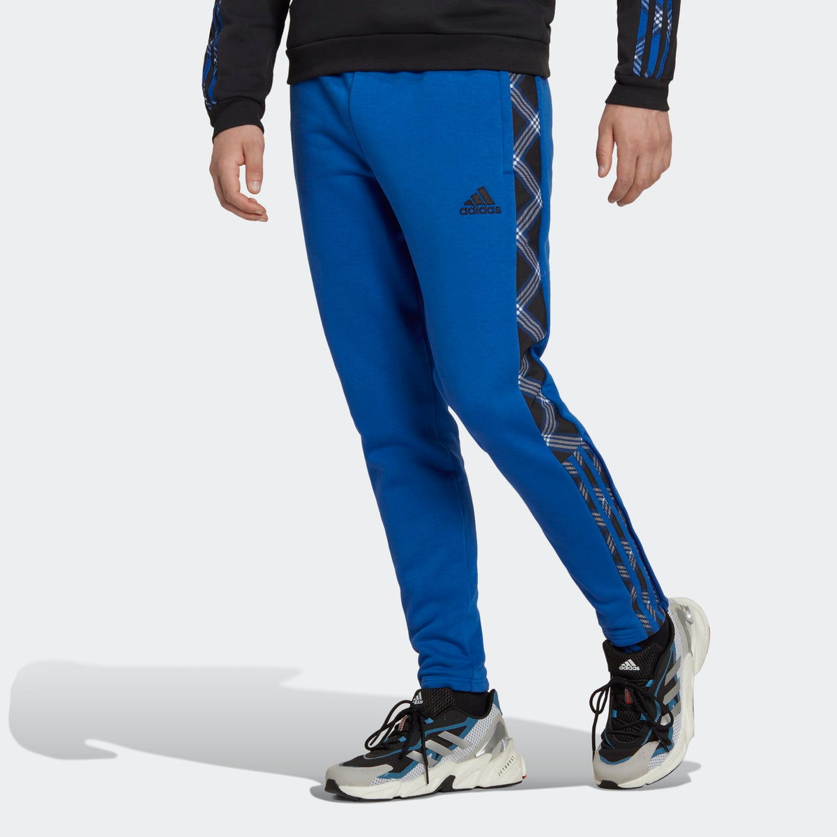 Tiro 'Away Days' Winterized Men's Track Pants – Planète Foot