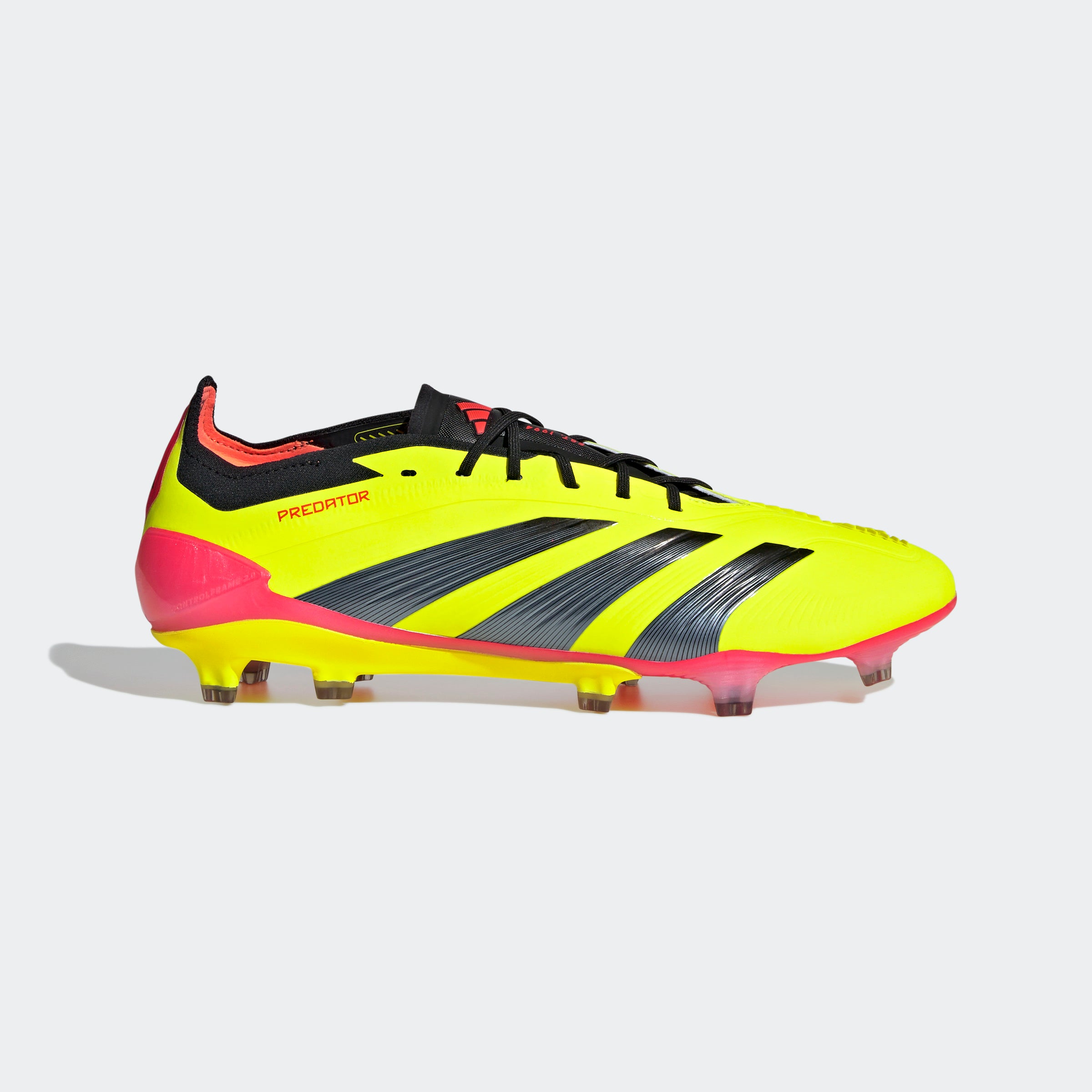 Predator Elite Low FG – Planète Foot